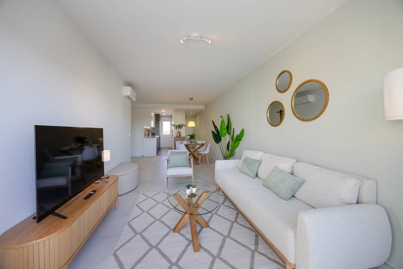 Foto 11 von 59: Marina Garden – Wunderschönes Apartment mit privatem Jacuzzi