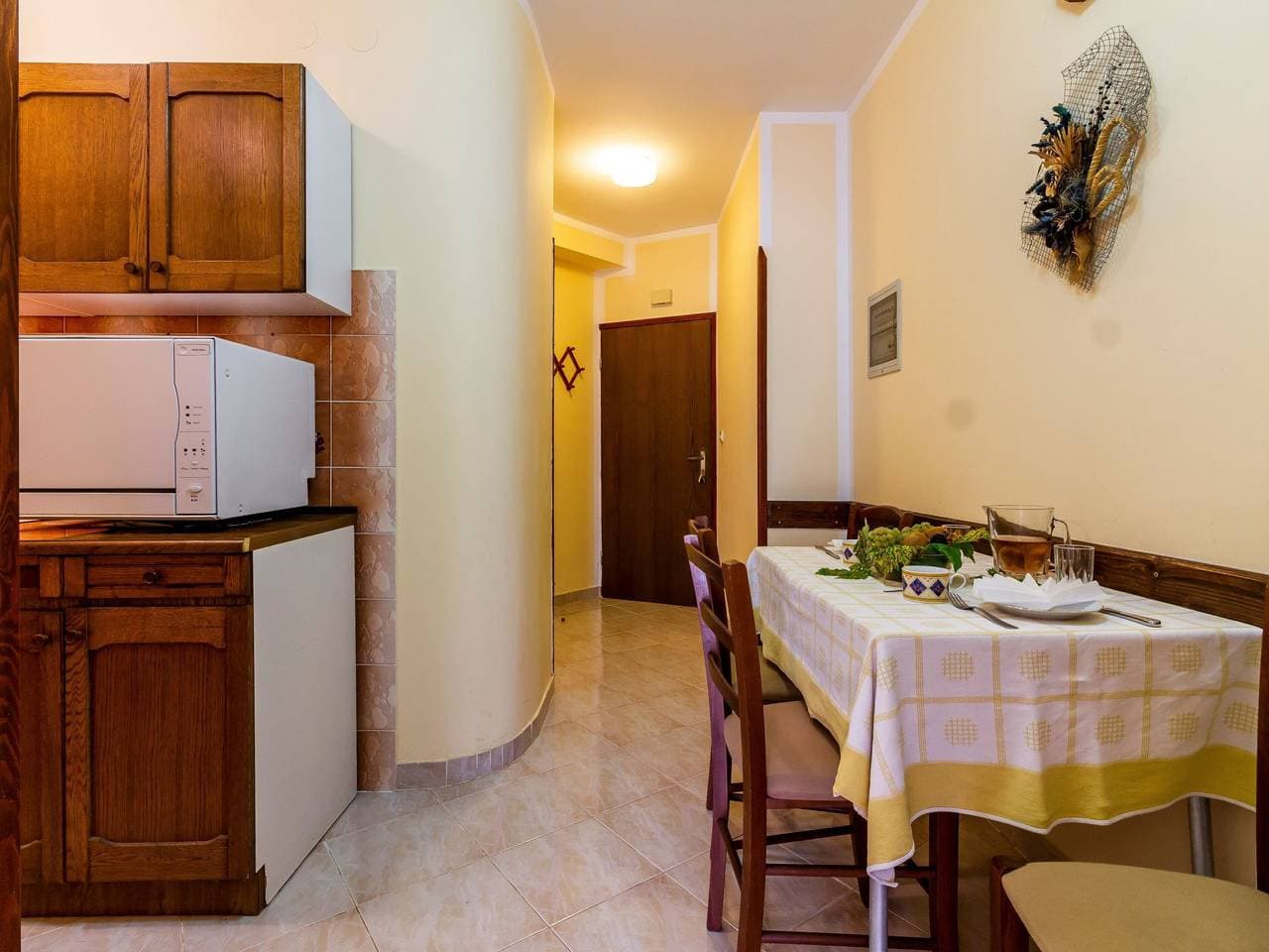 Foto 6 von 21: Appartement in Fažana mit Möbliertem Balkon