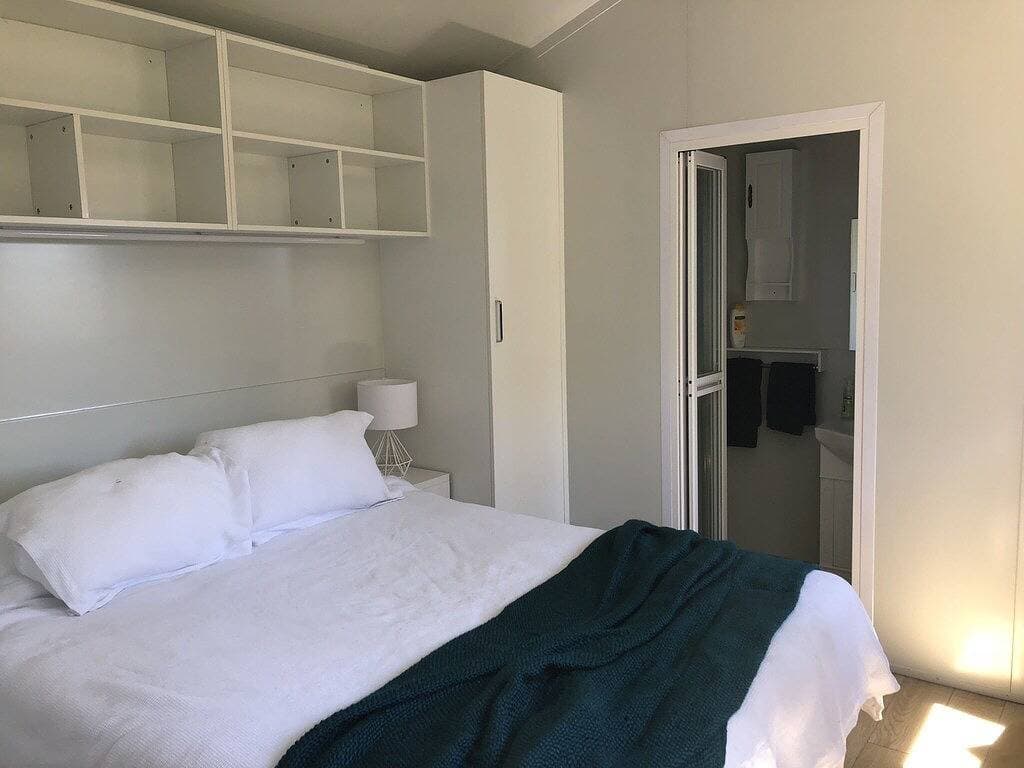 Foto 7 von 7: Lake Hawea Lakefront Cabin