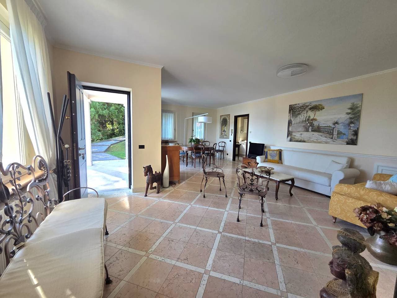 Foto 8 von 31: Queen Apartment – Stunning Panoramic Island View