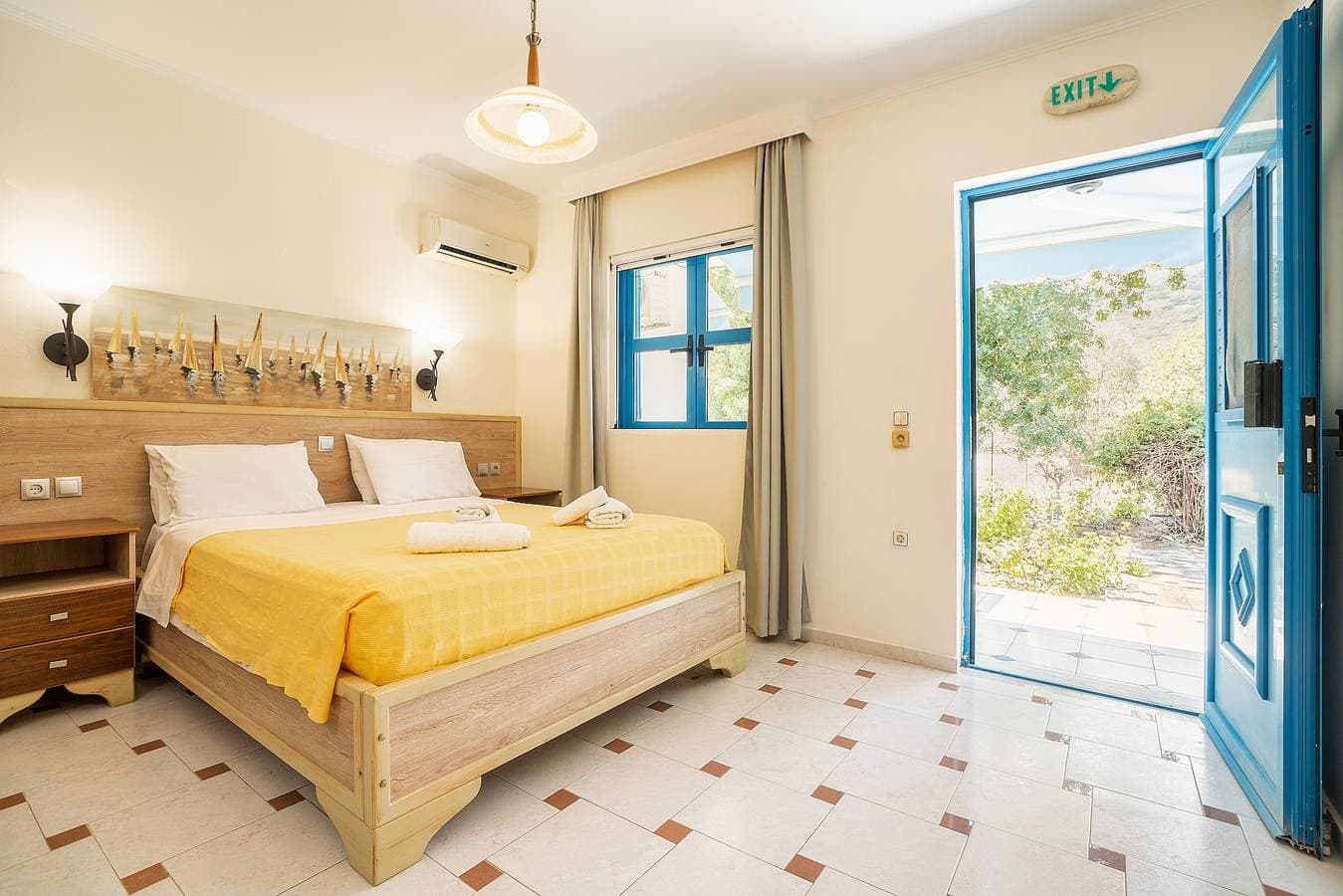 Foto 12 von 24: Ferienhaus 'Livadia Beach Suite ' mit Meerblick, WLAN und Klimaanlage