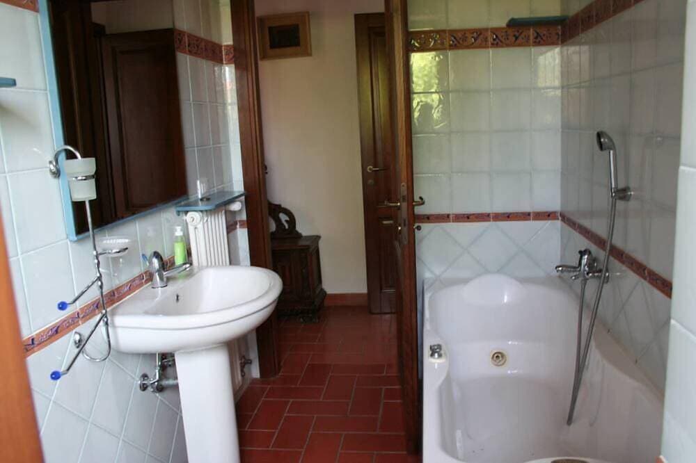 Foto 4 von 30: Ferienwohnung - Montemerano