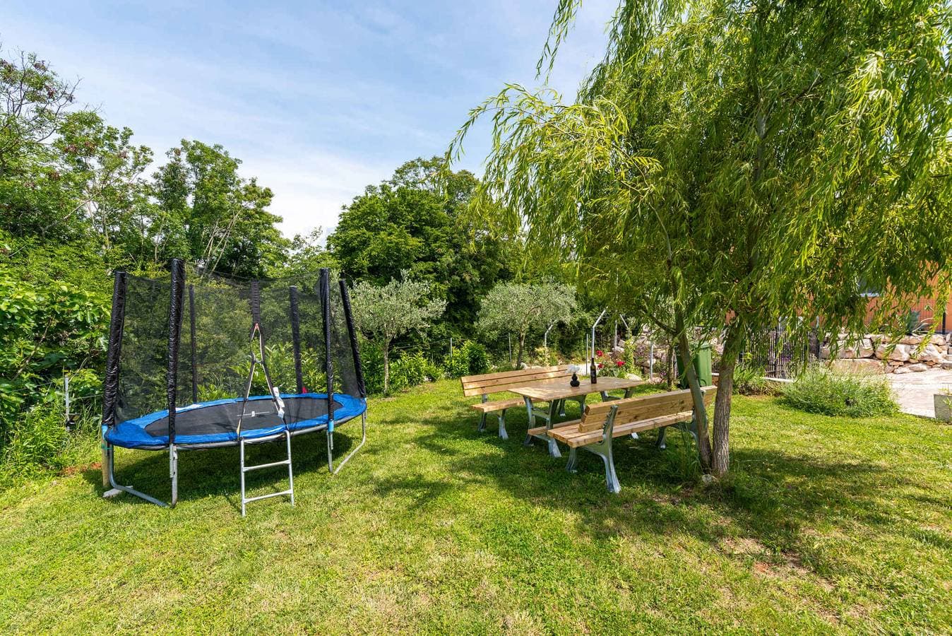 Foto 8 von 40: Villa mit großem Pool und Jacuzzi