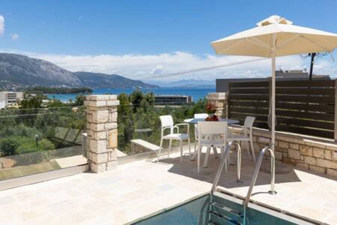 Foto 2 von 38: Onore Sunset Suite & pool | Dasia