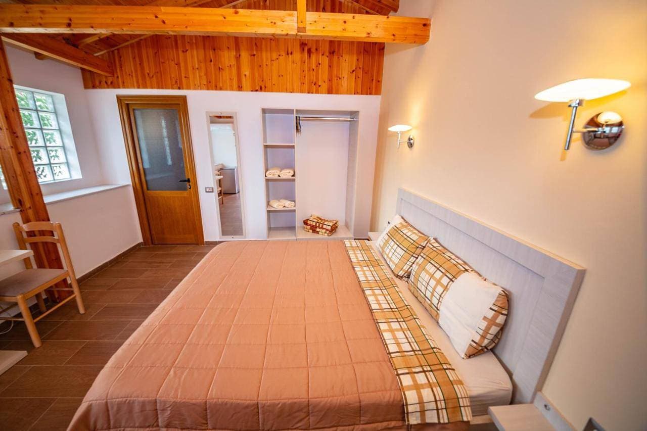 Foto 6 von 12: Double Room with Balcony and Sea View