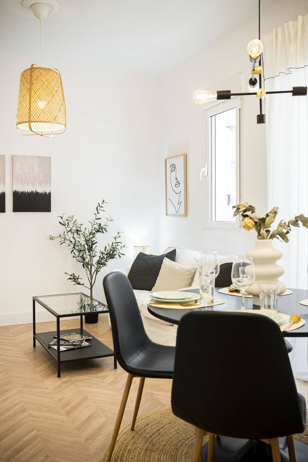 Foto 4 von 21: M Apartamento Delicias Madrid Atocha 1H