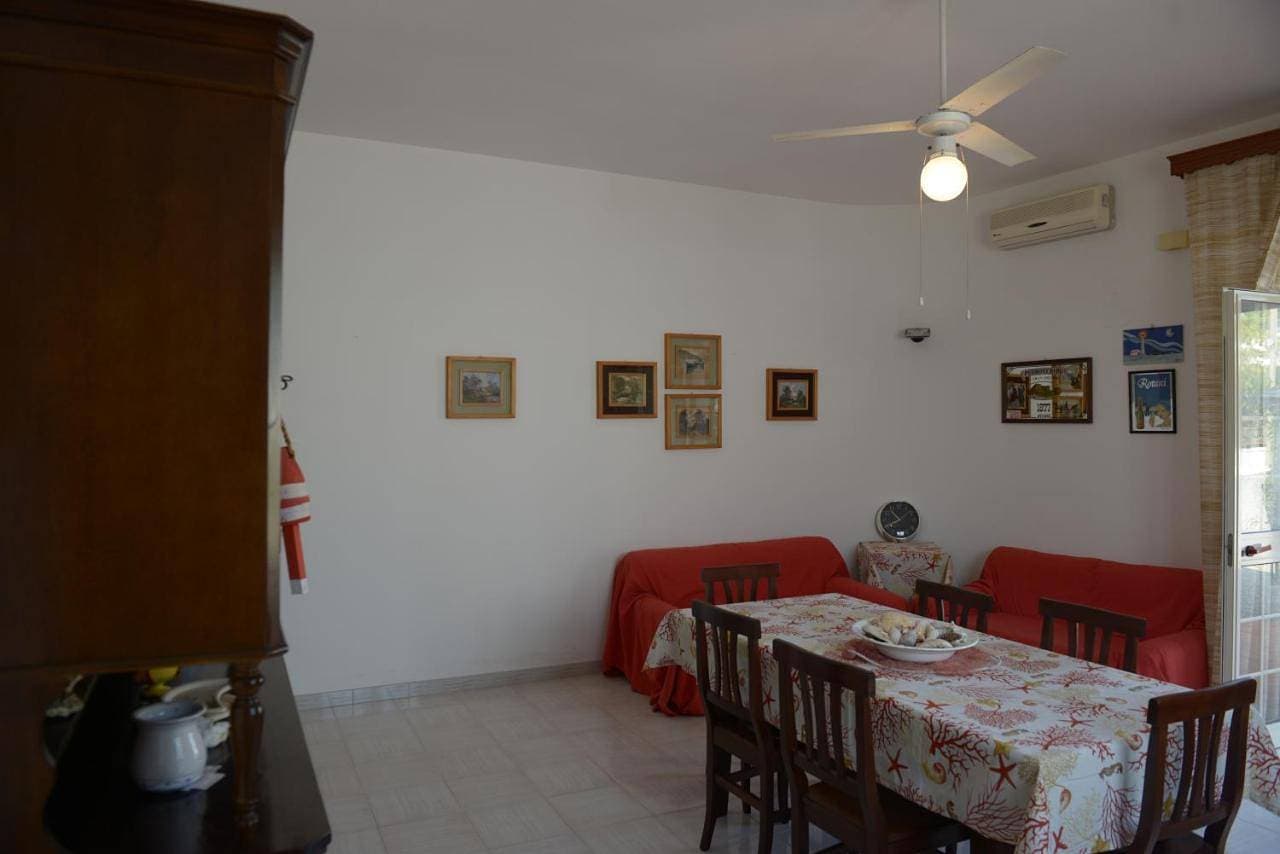 Foto 5 von 17: Three-Bedroom Villa