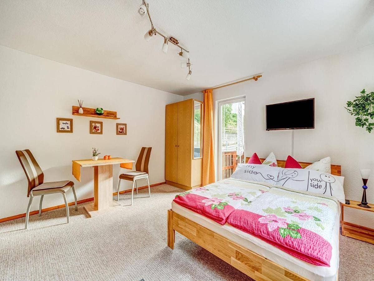 Foto 2 von 40: One-Bedroom Holiday Home