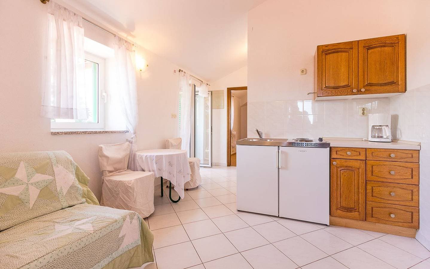 Foto 5 von 22: Schönes Apartment mit Pool und guter Lage