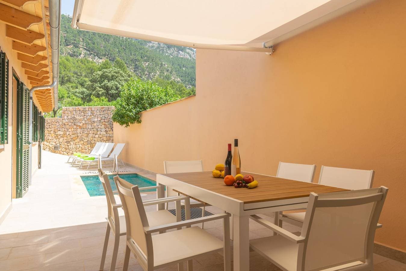 Foto 4 von 39: Can Moreu - Stadthaus mit privatem Pool und gratis W-Lan.
