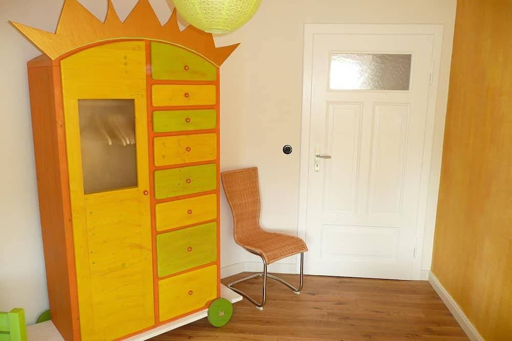 Foto 5 von 19: Einzigartige großzügige Wohnung im grünen