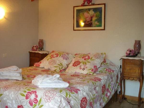 Foto 2 von 5: Deluxe Room
