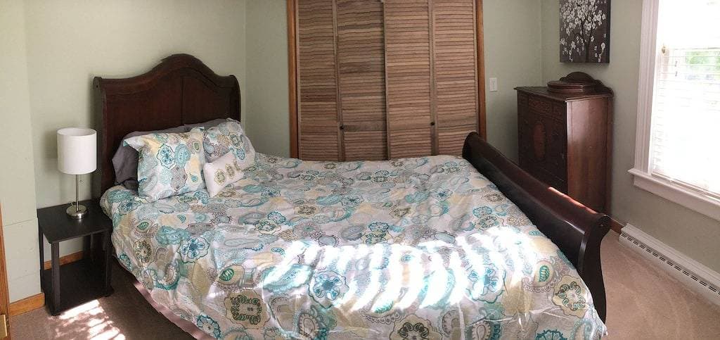 Foto 10 von 13: Ruhige, geräumige Wohnung im Herzen von Marquette!