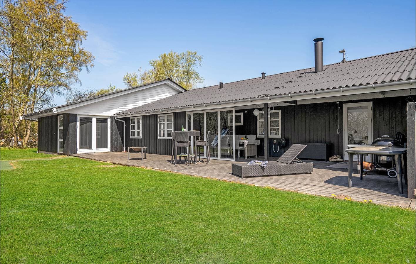 Foto 13 von 33: Ferienhaus für 8 Personen mit Pool