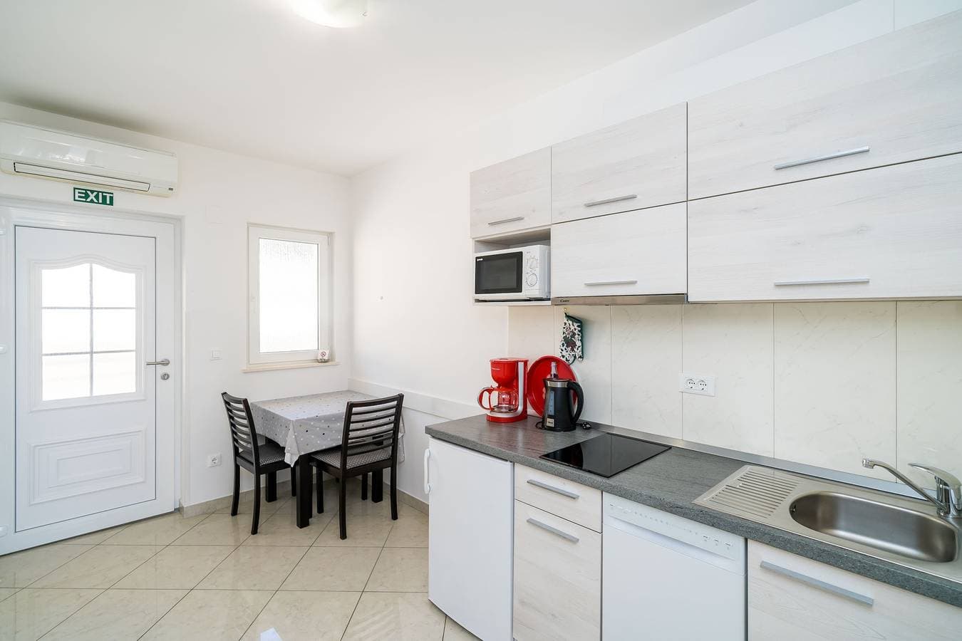 Foto 8 von 34: Studio für 2 Personen mit Balkon