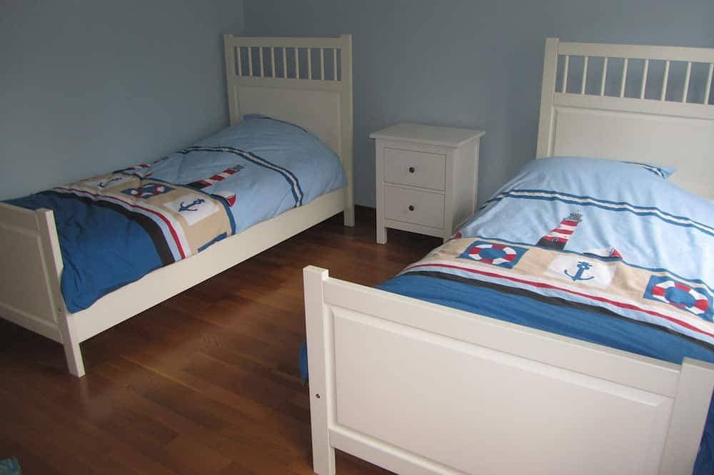 Foto 3 von 17: Renoviertes Fischerhaus - tolle Lage - Barfleur
