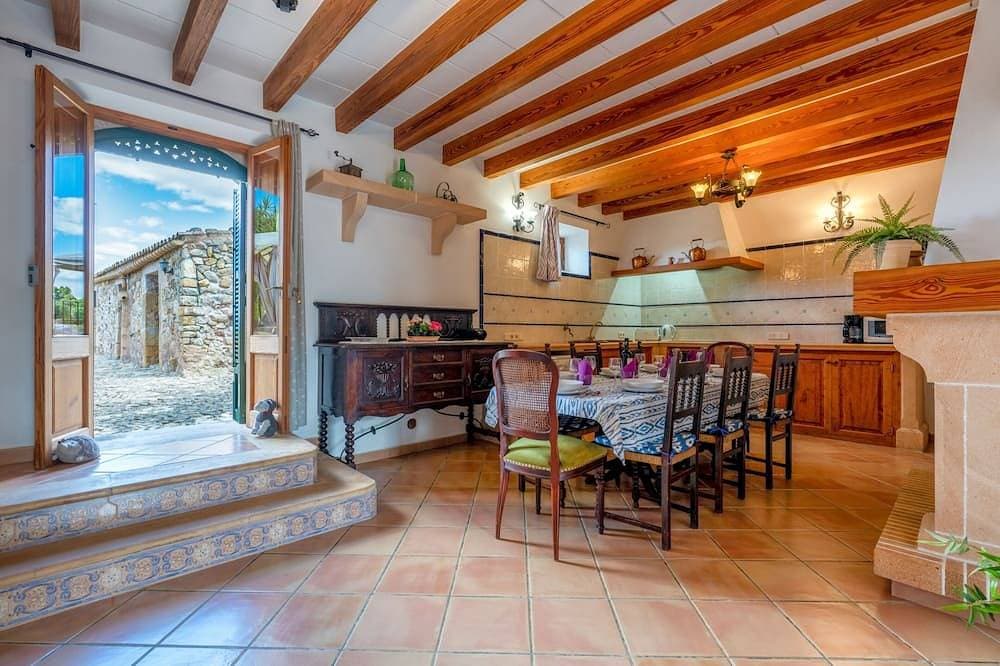 Foto 11 von 30: Cases De Son Roig - Fabelhaftes, traditionelles Landhaus mit privatem Pool. W-Lan gratis.