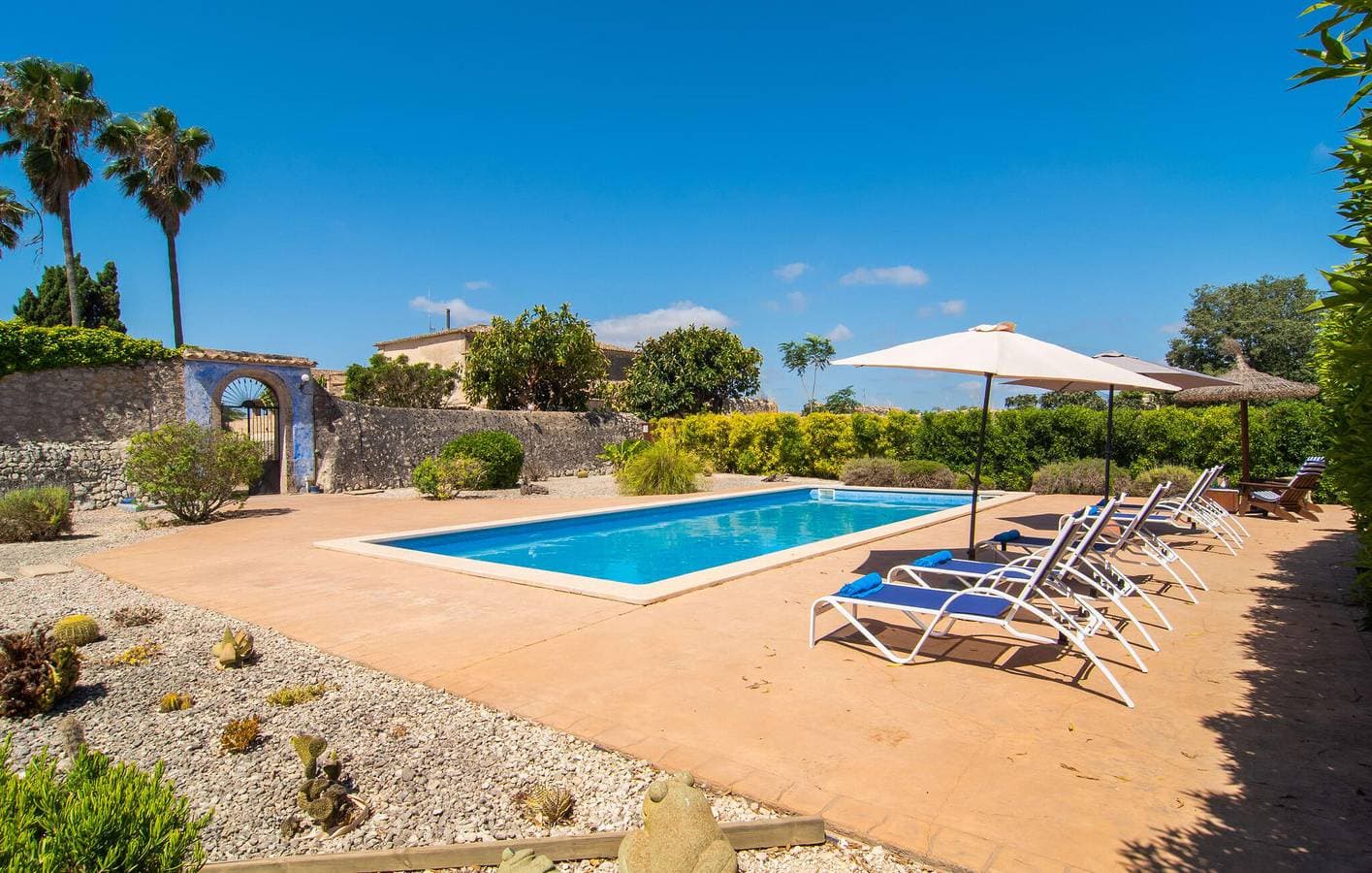 Foto 3 von 52: Gemütliche Wohnung mit Pool, Terrasse und Grill bei Montuïri
