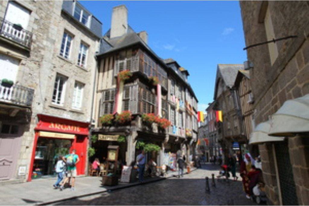 Foto 13 von 27: Dinan Duguesclin 2P4 pmr