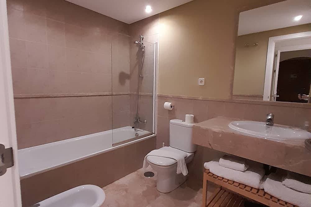 Foto 5 von 15: Geräumige Wohnung, sehr ruhig und mit Garten