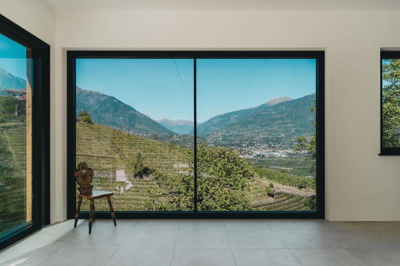 Foto 4 von 18: One-Bedroom Apartment with Balcony and Mountain View