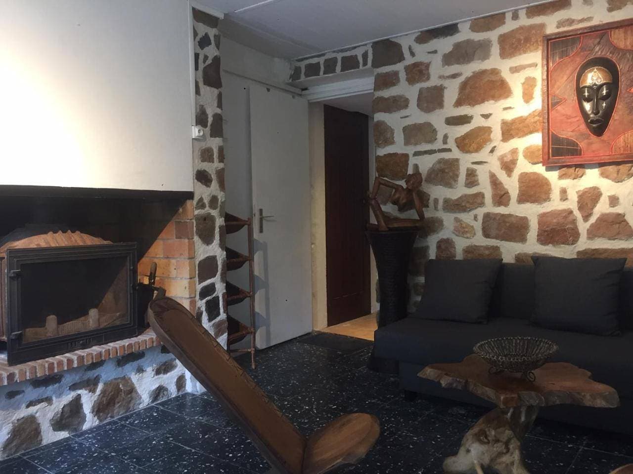 Foto 8 von 16: Three-Bedroom House