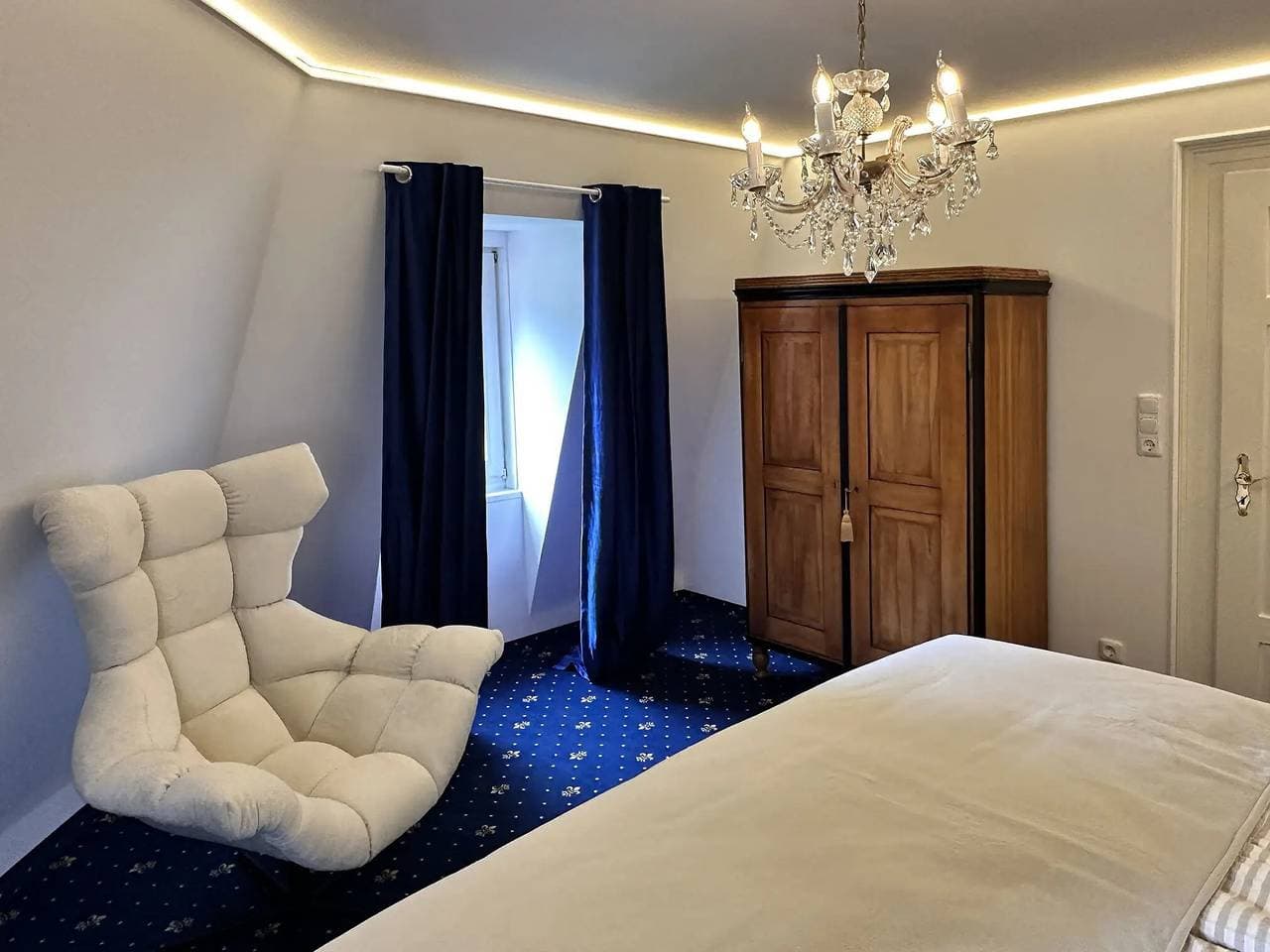 Foto 7 von 25: Ferienwohnung Nachtigall im Schlössle Seeburg – stilvoll wohnen in der Schwäbischen Alb