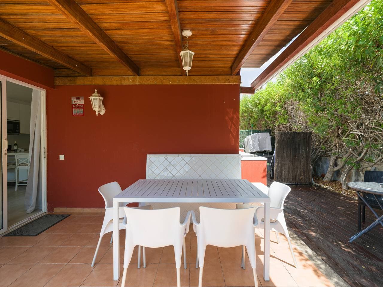 Foto 13 von 30: Cozy Bungalow with Private Jacuzzi in Maspalomas
