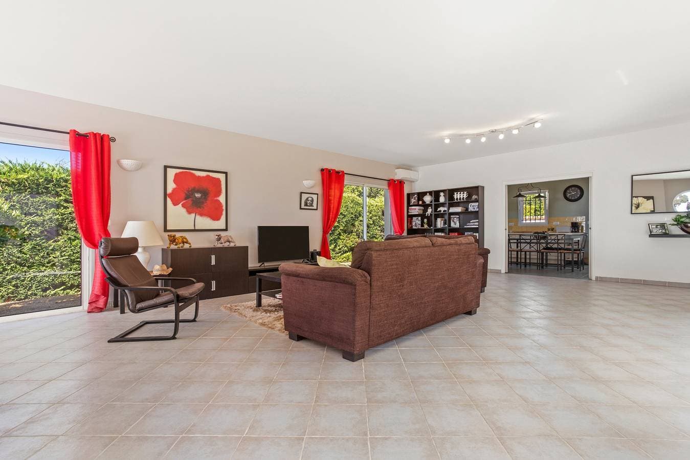 Foto 7 von 36: Villa „La Cabri 5 Chambres Piscine“ mit Meerblick, WLAN und Klimaanlage