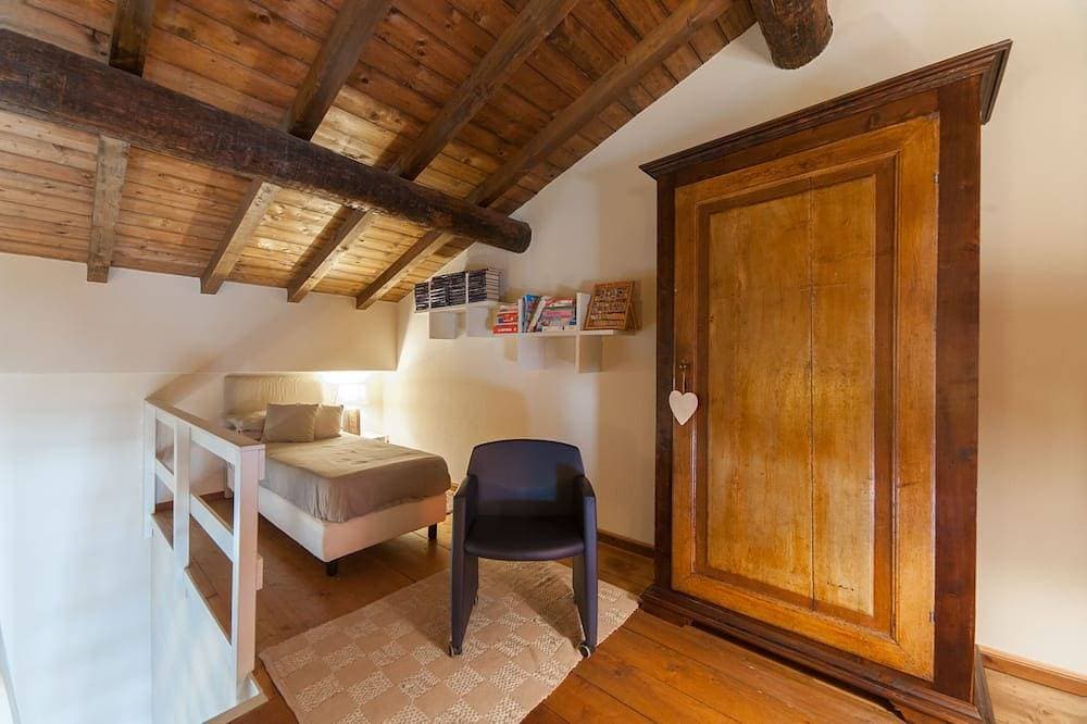 Foto 3 von 23: Nest am See mit Blick auf den See, Privatstrand, Klimaanlage Sept-Oct Offert