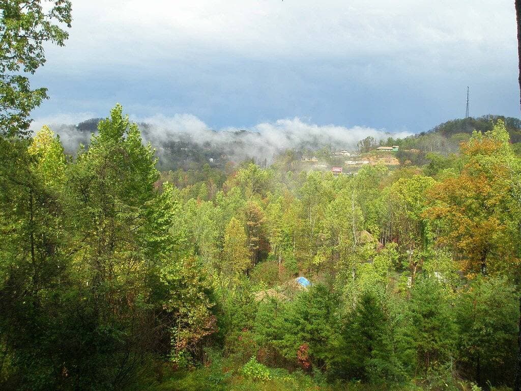 Foto 10 von 24: Just Enuff Cabin - 5 Star Wunderschöne Aussicht in Gatlinburg hat alles was Sie brauchen!