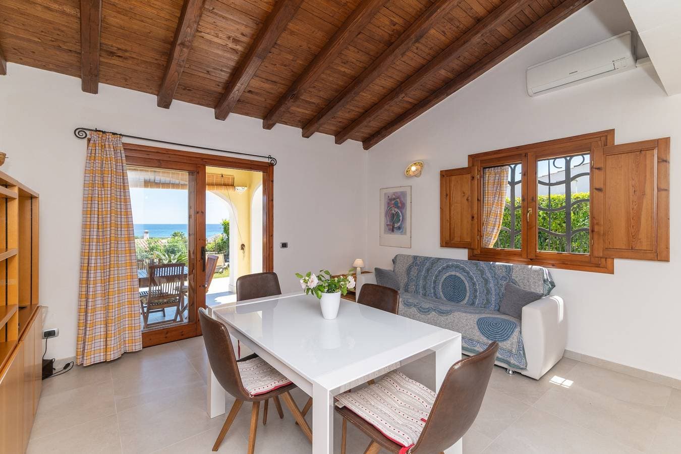 Foto 5 von 33: Traumhafte Ferienwohnung mit Meerblick - Villa Ambra