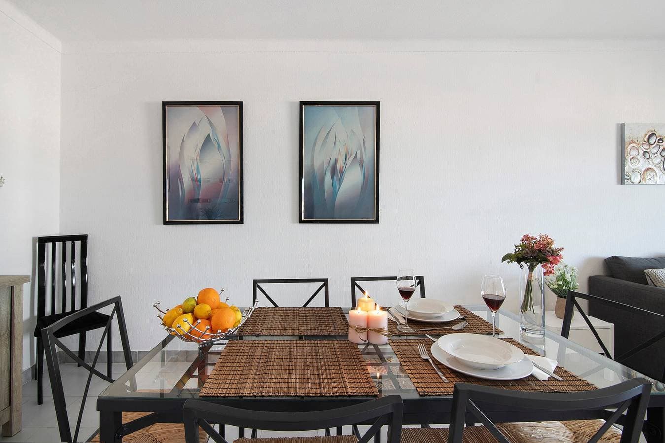 Foto 8 von 28: Ferienwohnung 'Summer Place' mit Balkon, WLAN und Klimaanlage