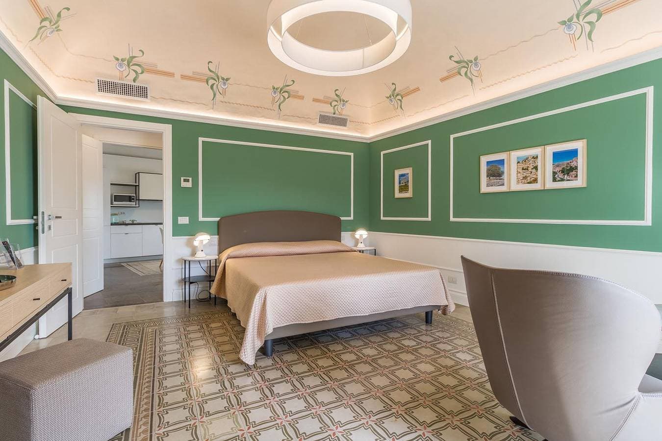 Ettore, Apartment mit Meerblick in Ragusa Ibla 1