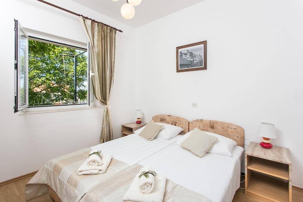 Foto 3 von 21: Ferienwohnung für 4 Personen mit Meerblick