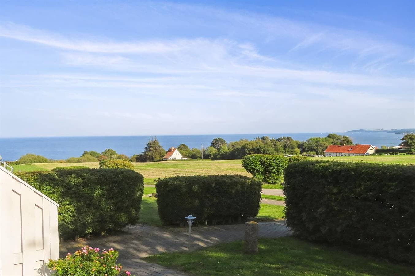 Foto 4 von 27: Awesome apartment in Allinge w/ WiFi, 2 Bedrooms and Outdoor swimming pool