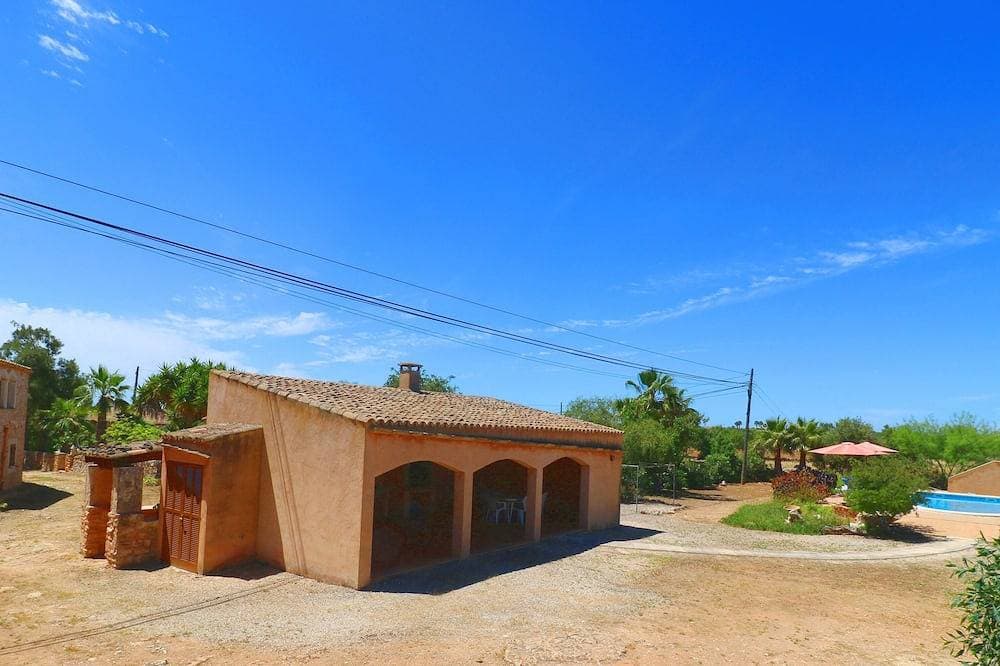 Foto 9 von 24: Can Cova, Wi-Fi, Pool, Garten, 5 Minuten vom Strand Cala Llombards