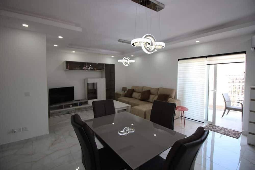Foto 10 von 19: Modern apartment located in the center and located minutes from all attractions.