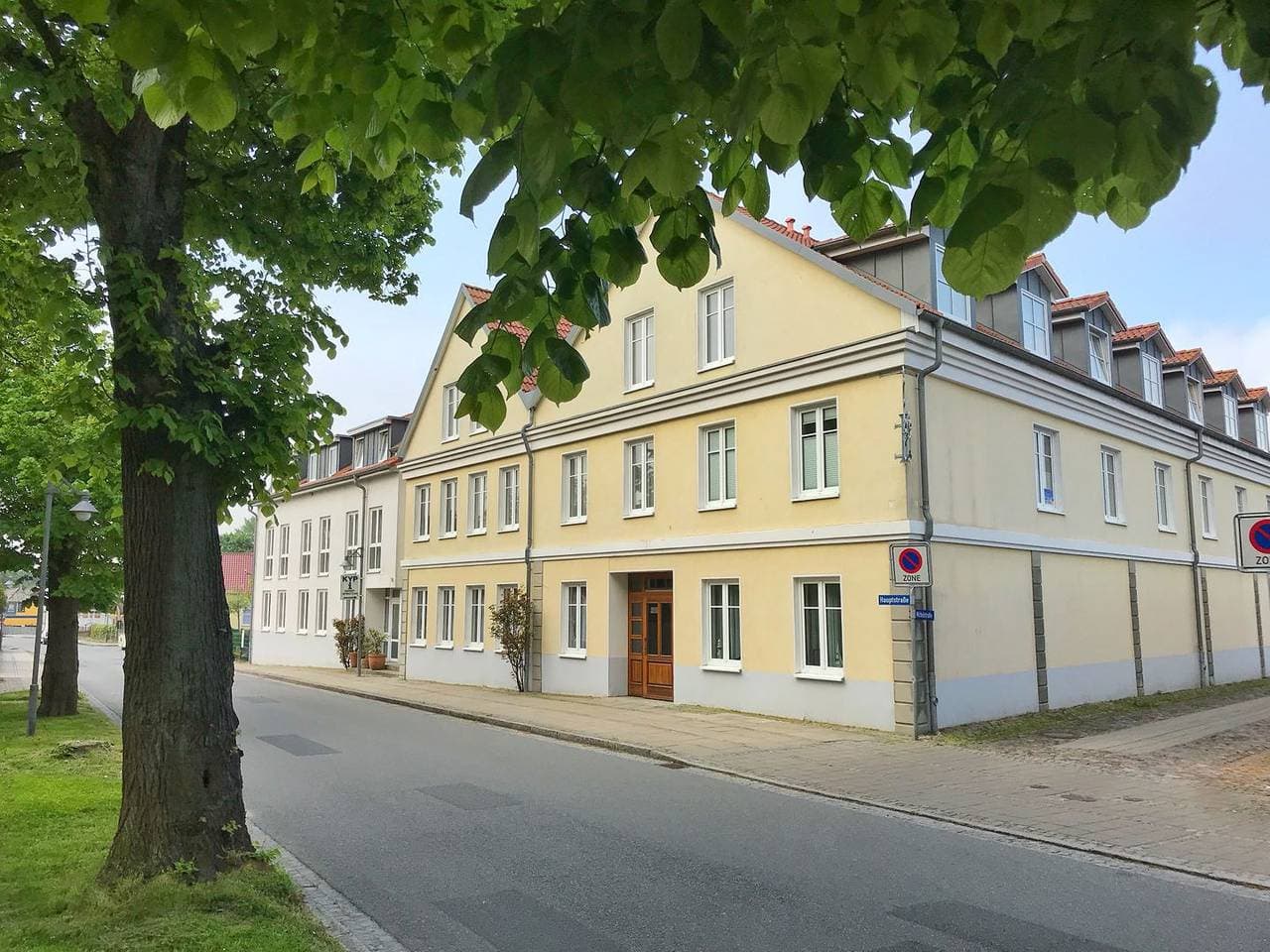 Foto 6 von 12: Hafenresidenz