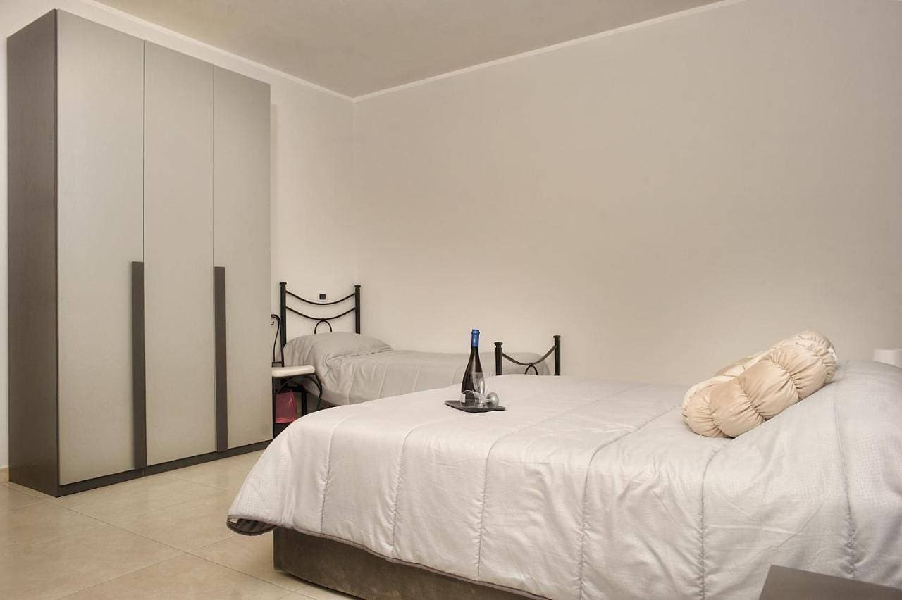 Foto 9 von 13: Double Room with Private External Bathroom
