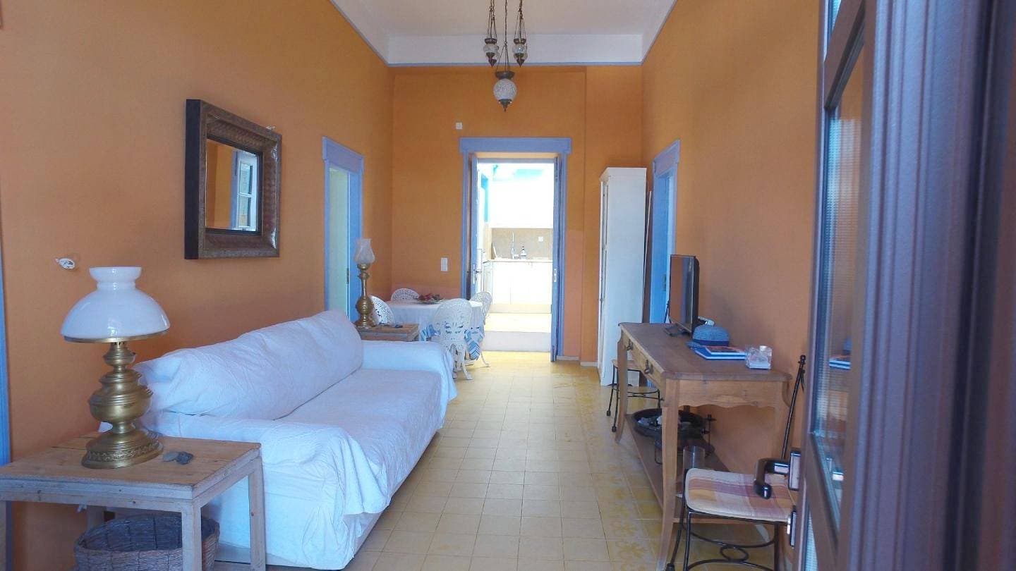 Foto 11 von 58: Schöne Villa mit Pool direkt am Meer, Wifi, 8 Pers. | Syros, Kykladen