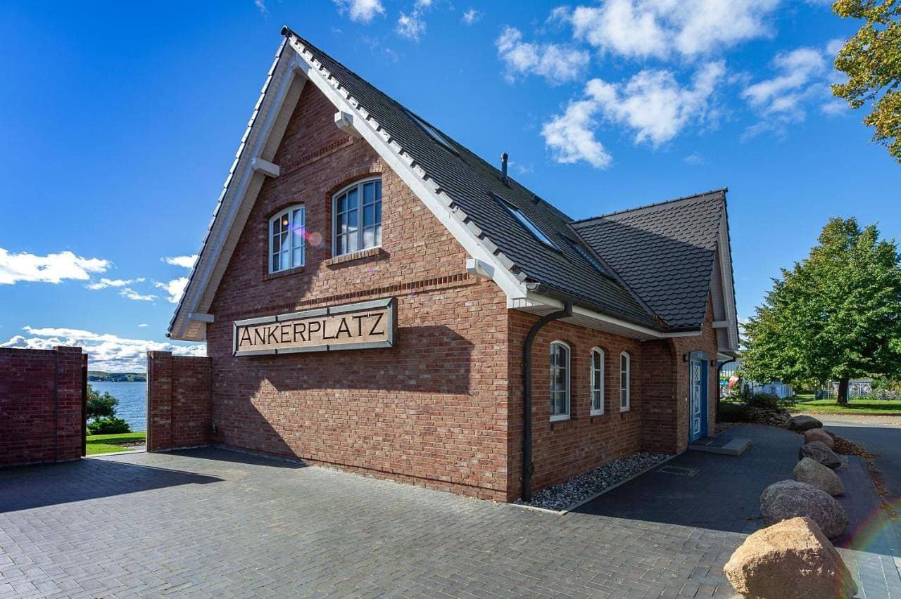 Foto 5 von 5: Four-Bedroom House