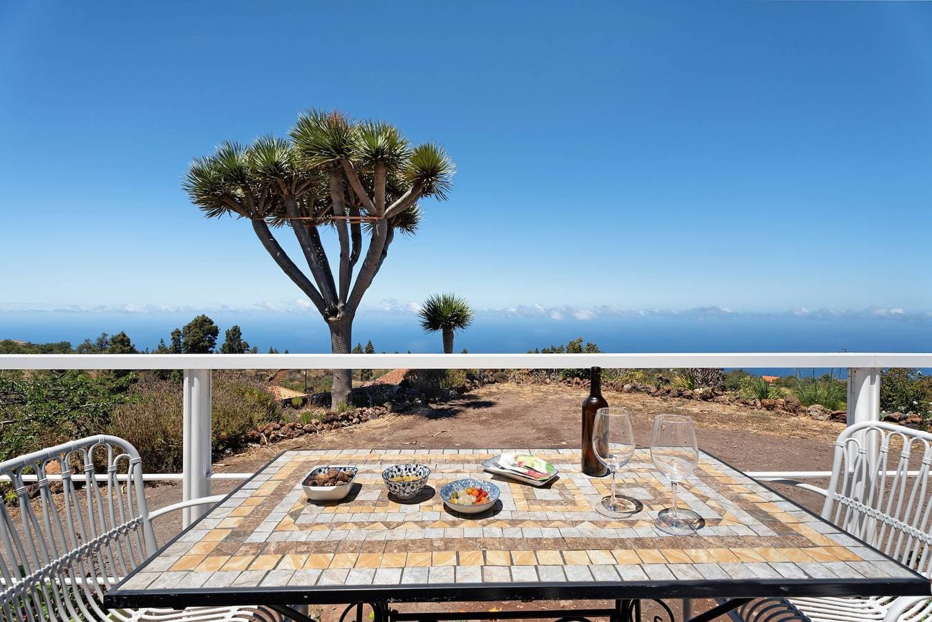 Foto 5 von 42: Ferienhaus "Rodri" mit Meerblick, 2 privaten Terrassen, Whirlpool und WLAN