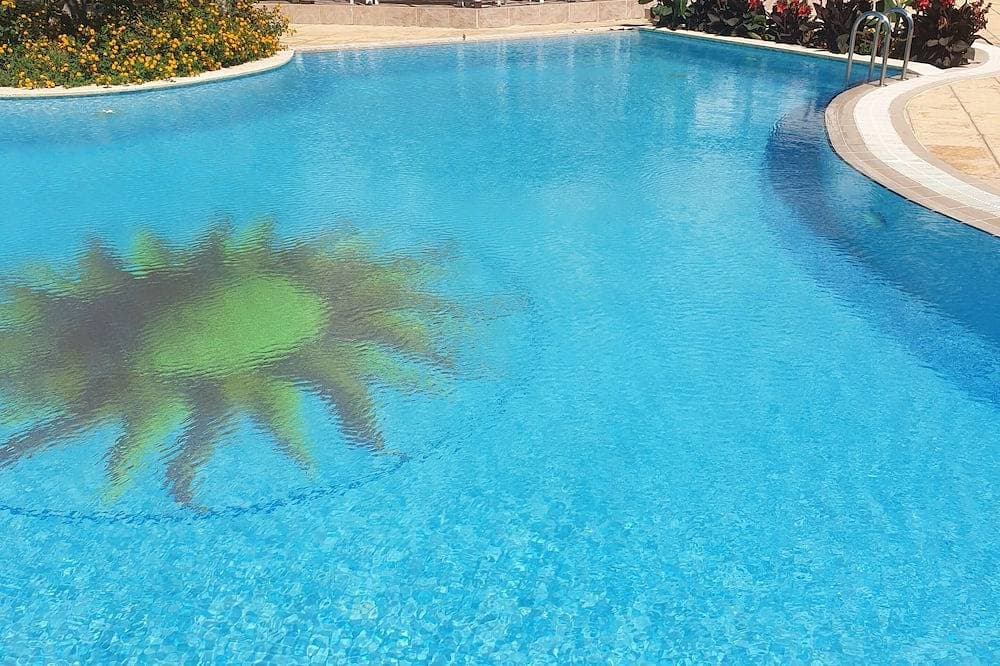 Luxuriöses 2-Bett-Apartment 3 Schöne Pools, Meer- und Bergblick, 10 Meg Wifi 1