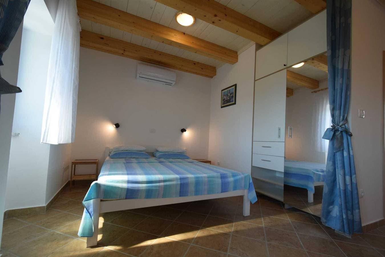 Foto 8 von 13: Studio-Apartment Depope 2
