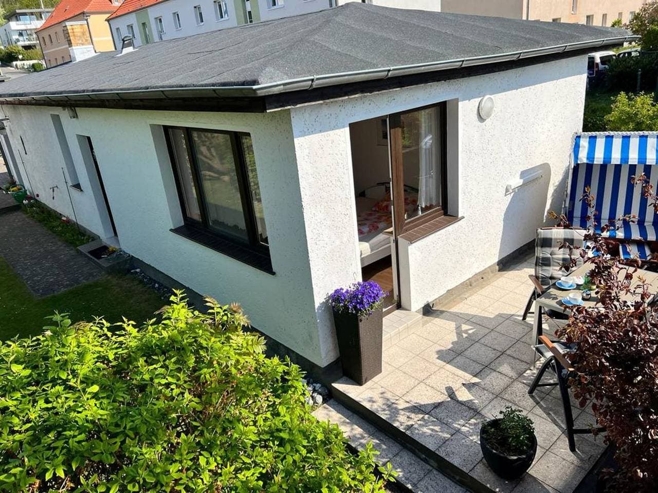 Foto 6 von 17: Ferienhaus Seeblick in Sassnitz auf Rügen mit Terrasse