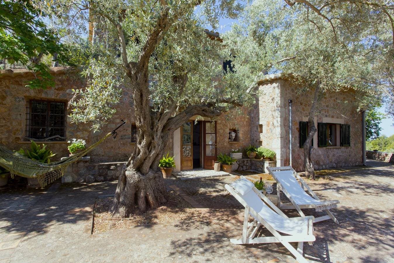 Foto 6 von 33: „Sóller Villa es Coco“ mit Ausblick, privater Terrasse und WLAN