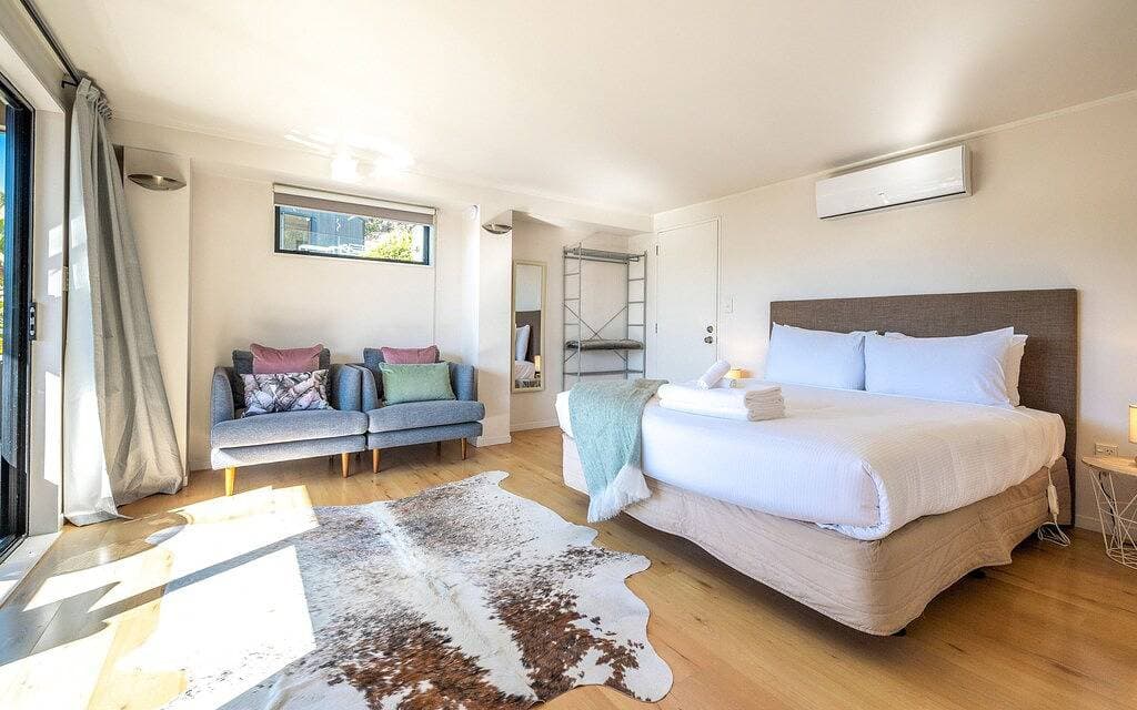 Foto 10 von 26: Aqua Sands  Studio 1 - Little Oneroa beach