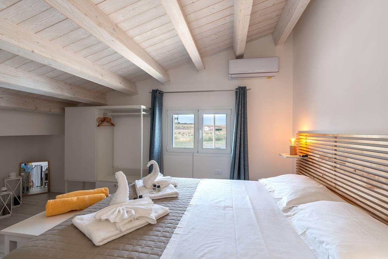 Foto 6 von 34: Ferienhaus 'Villa Gioberta, Bertolino' mit Gemeinschaftspool, WLAN und Klimaanlage