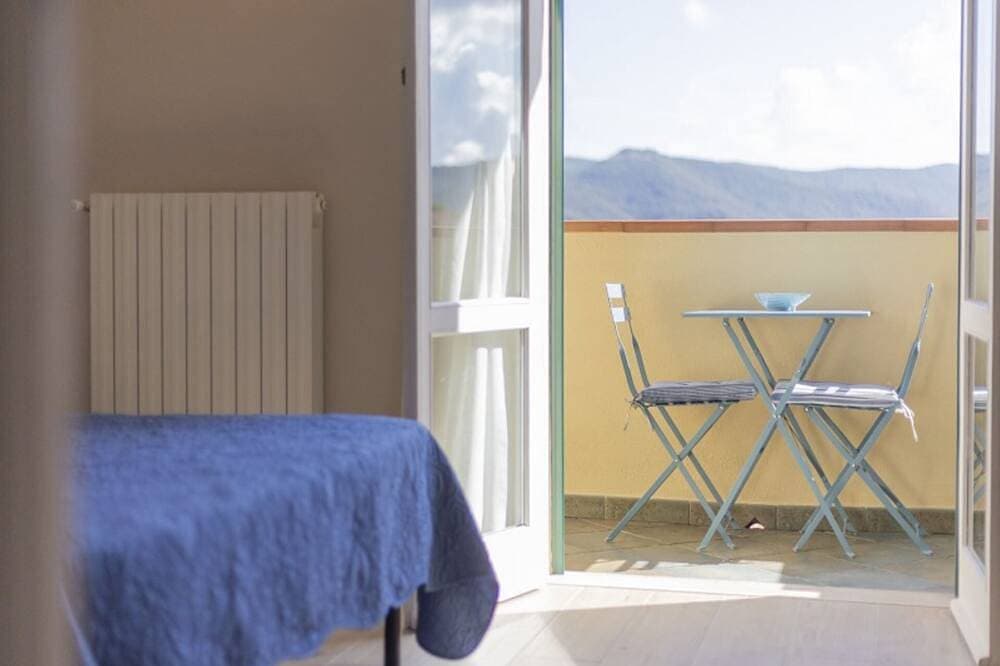 Foto 2 von 8: Get ready to experience your dream holiday on Elba with the Appartamento Acqua Marina, a bright and